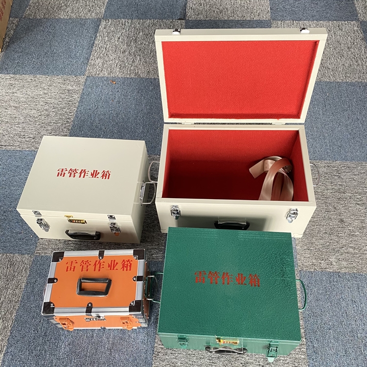 武陵源爆破工程作业箱如何选择？玻璃钢与传统材质的全面对比